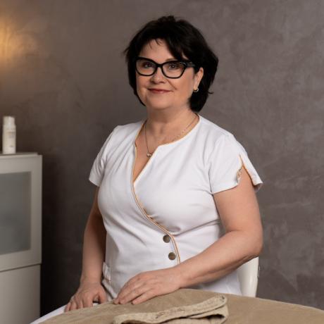 Hana, majitelka Atelier d'Esthétique